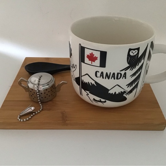 Oh Canada! Tea Set - Picture 2 of 13